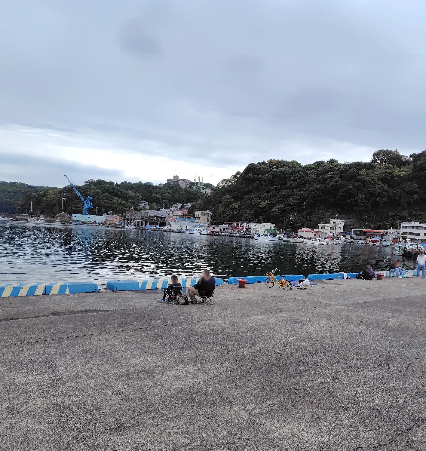 真鶴港の岸壁