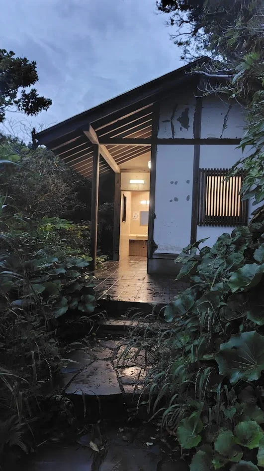 稲村ケ崎のトイレ