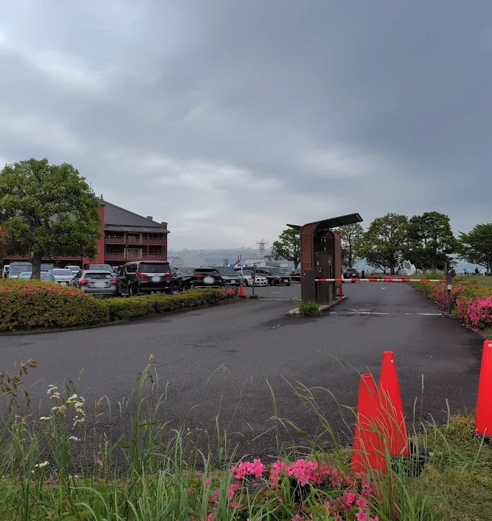 赤レンガパークの駐車場