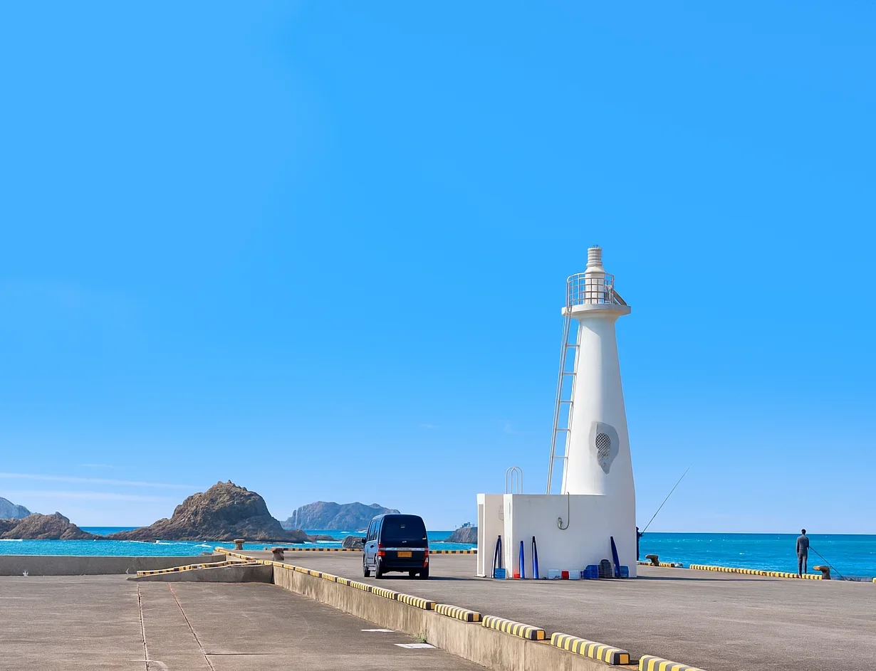 式根島港の様子