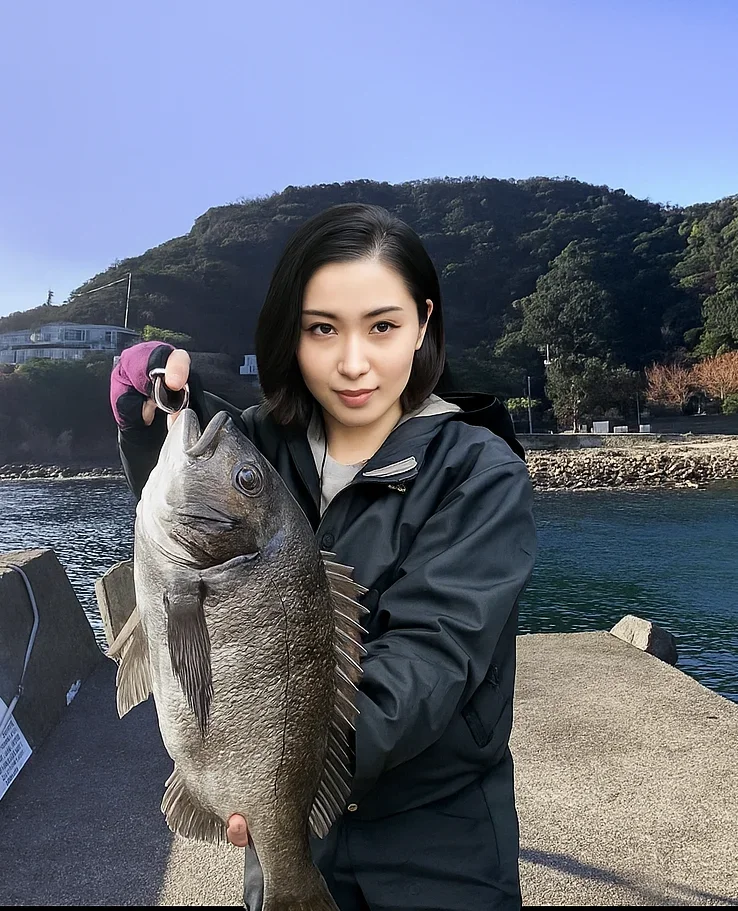 市江漁港でチヌを釣る八重田