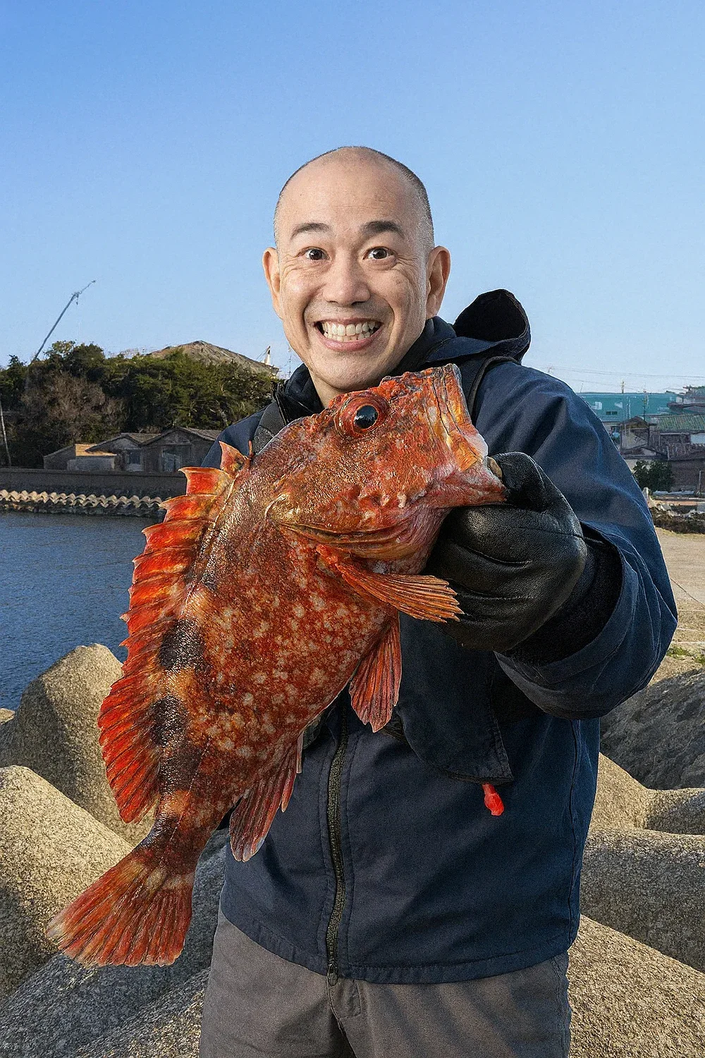 津井漁港でガシラを釣るがんだま君