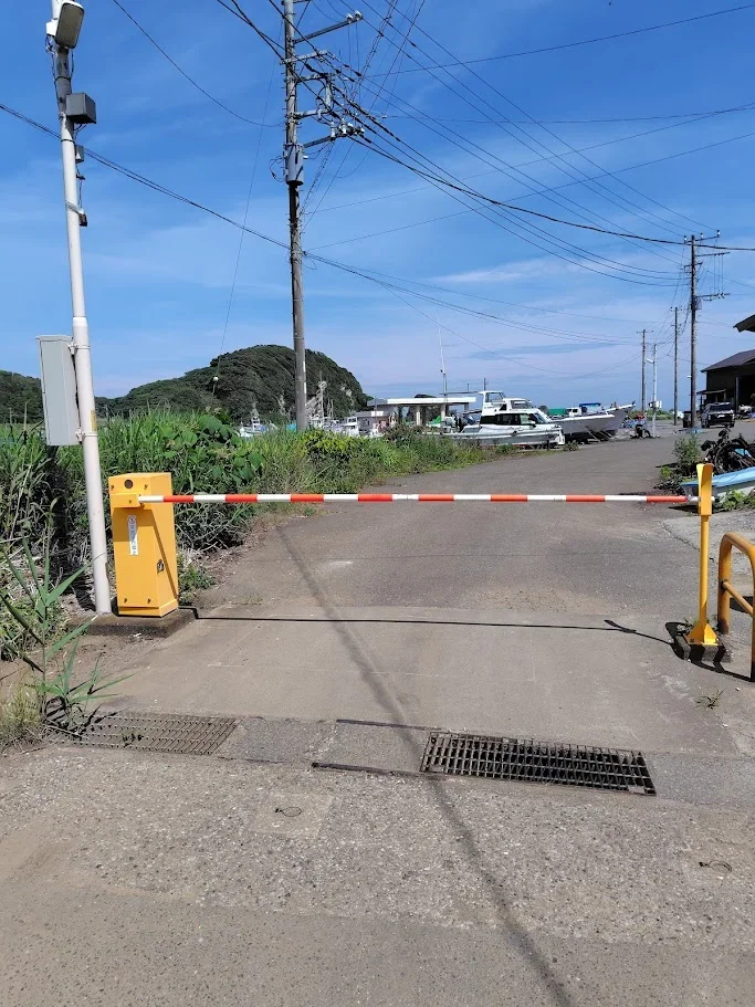 毘沙門港の閉鎖状況