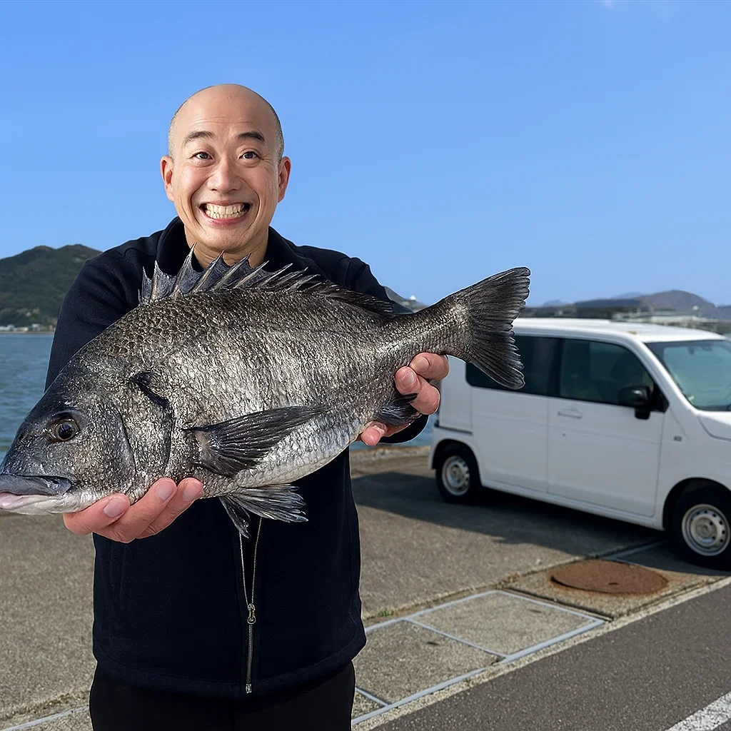 網代新港でチヌを釣るがんだま君