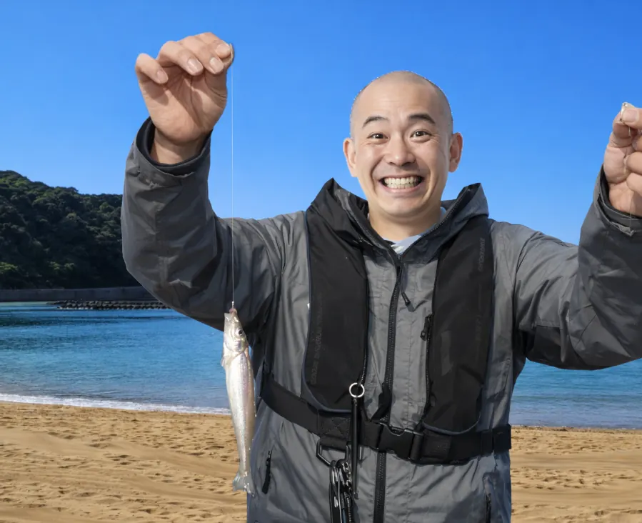 人魚の浜でシロギスの釣果を得たがんだま君.webp