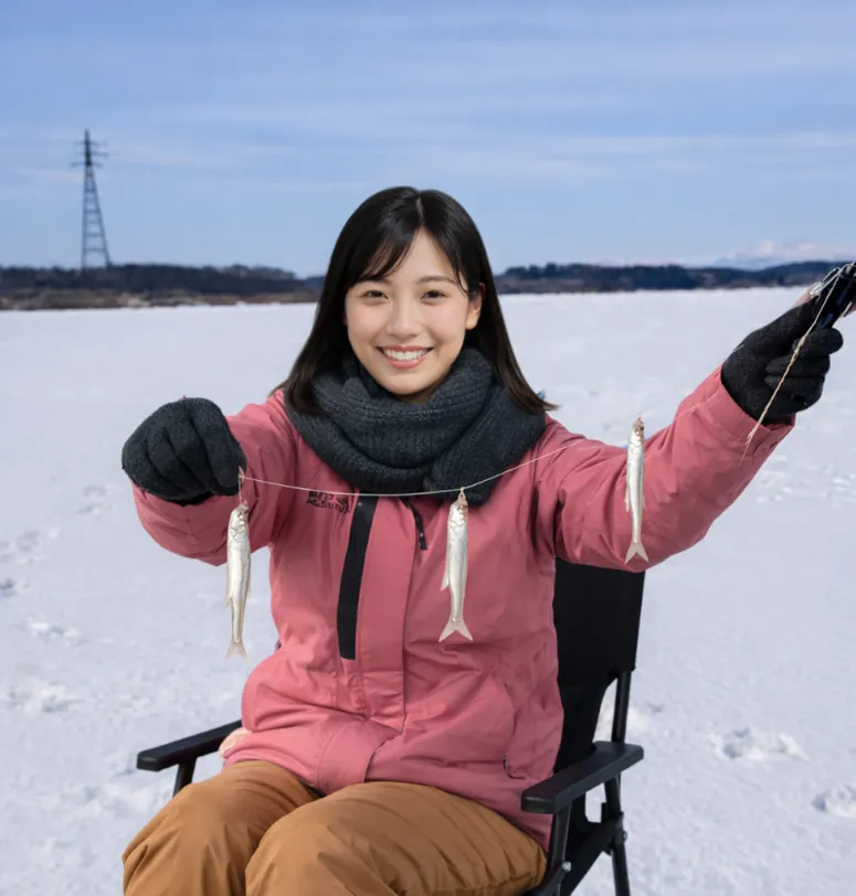 姉沼でワカサギの釣果を得た黒川.webp