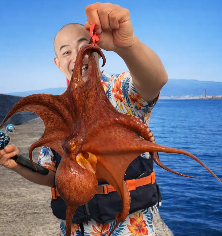 関電波止でタコの釣果を得たがんだま君.webp