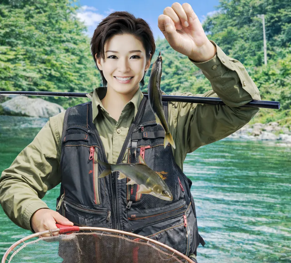 双六川でアユの釣果を得た佐伯.webp
