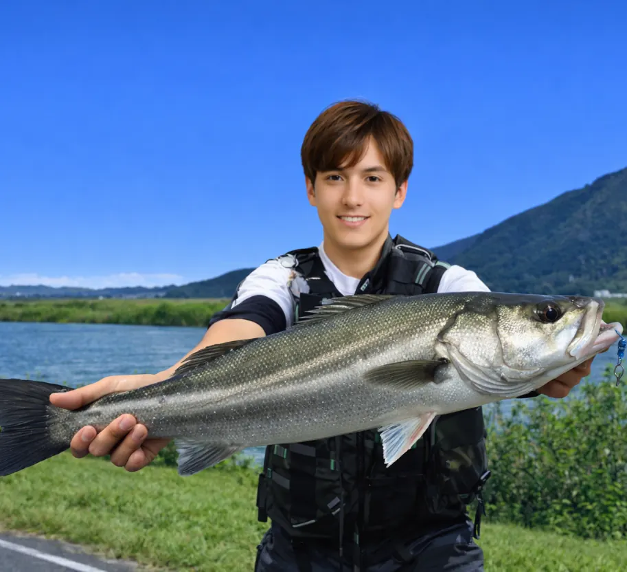 揖斐川でシーバスの釣果を得た久良木.webp