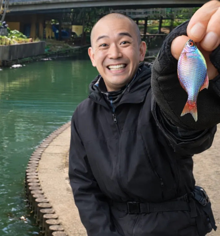 板橋区立氷川つり堀公園でタナゴの釣果を得たがんだま君.webp
