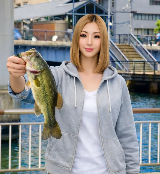 道頓堀川でブラックバスの釣果を得た階下.webp