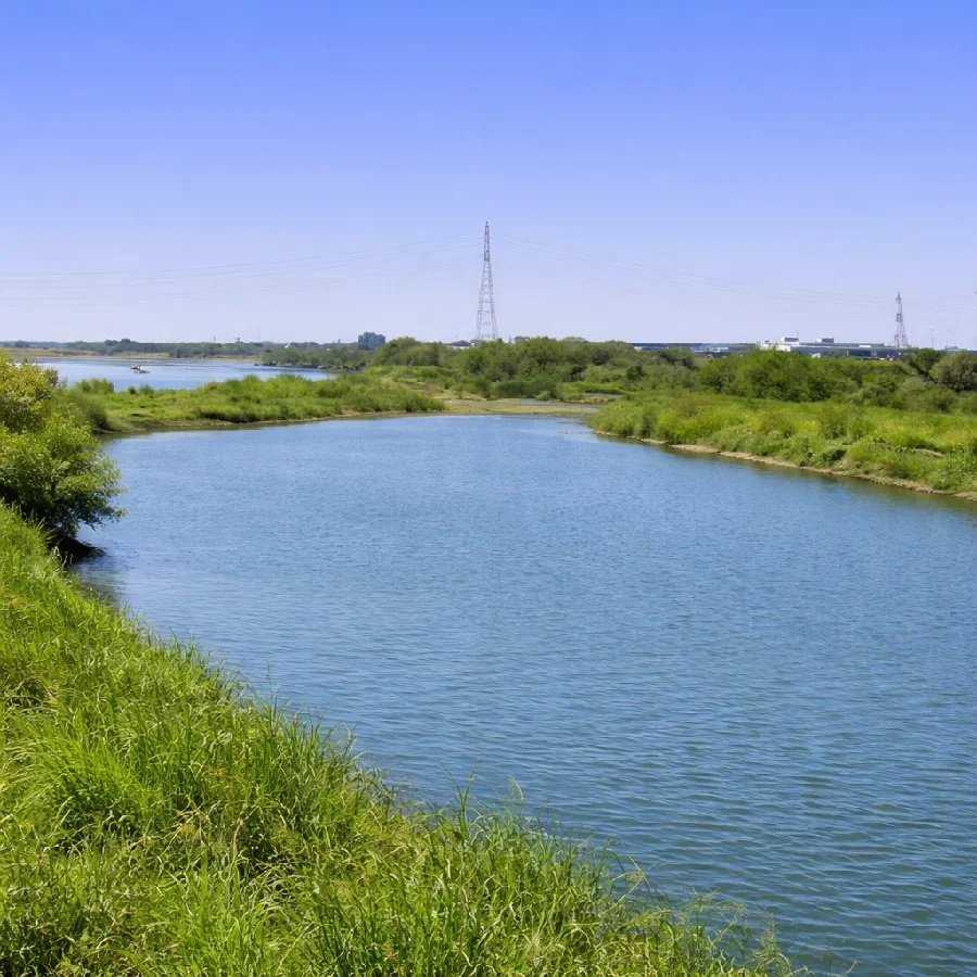 浜北大橋付近の天竜川