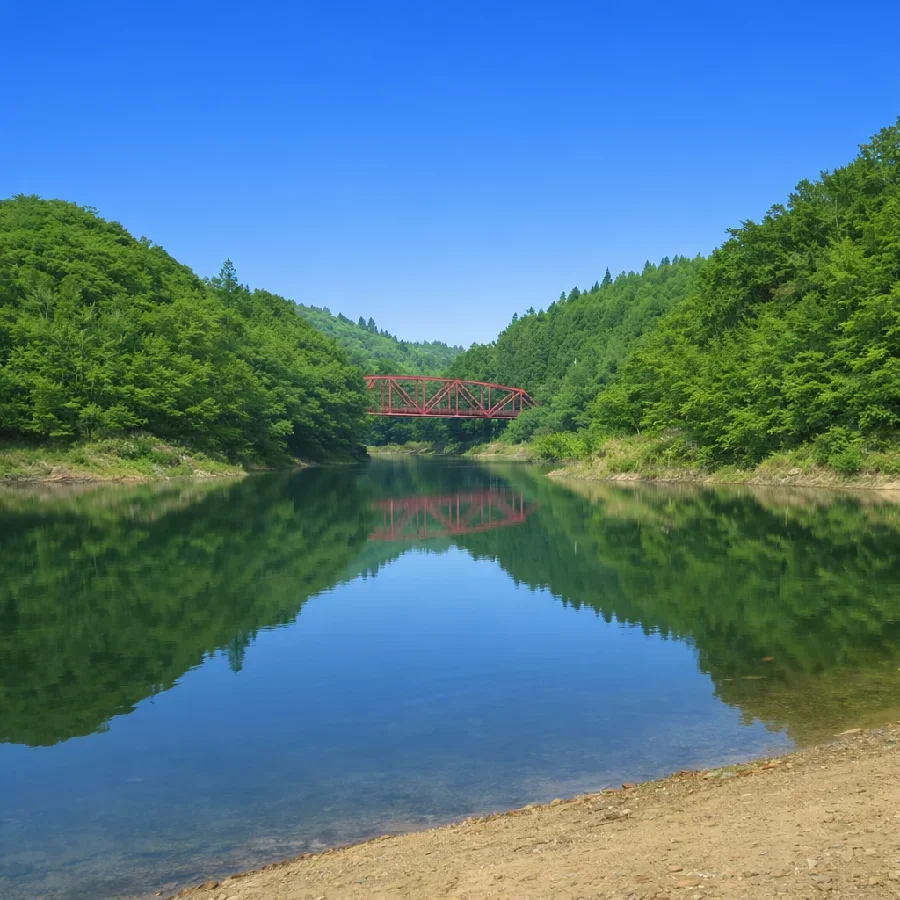 津風呂湖みかえり橋下の様子