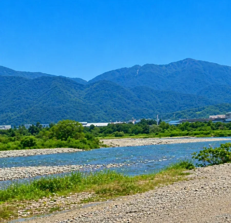 神通川空港前