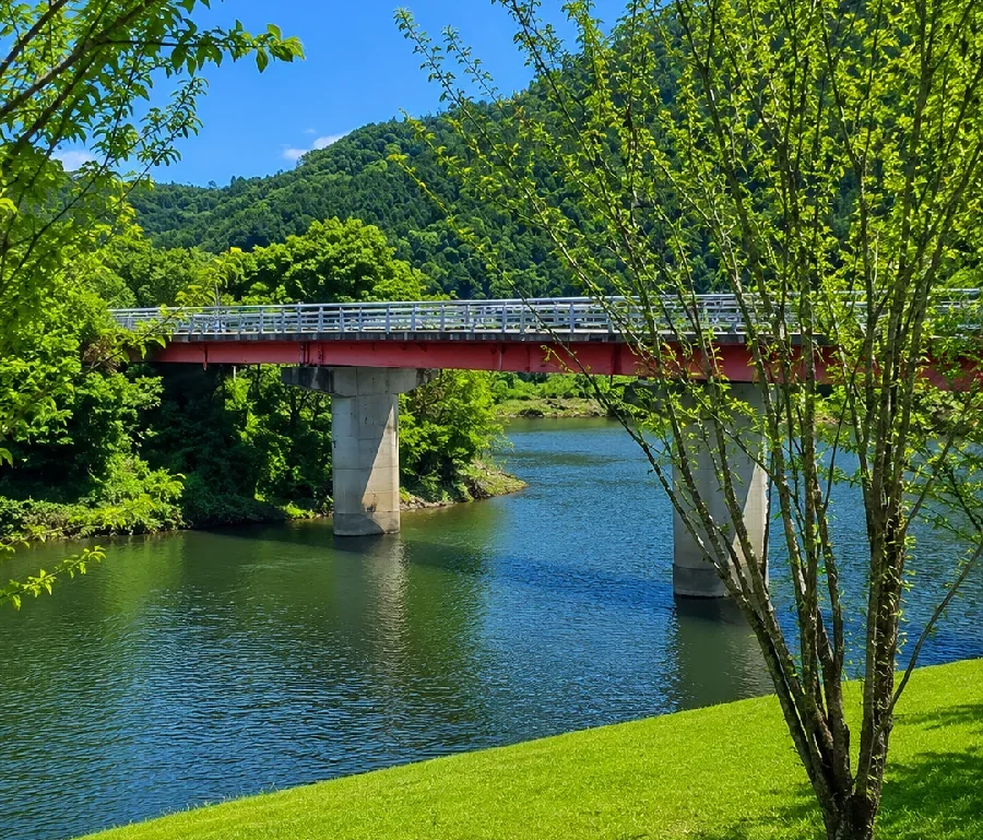 雨山大橋付近