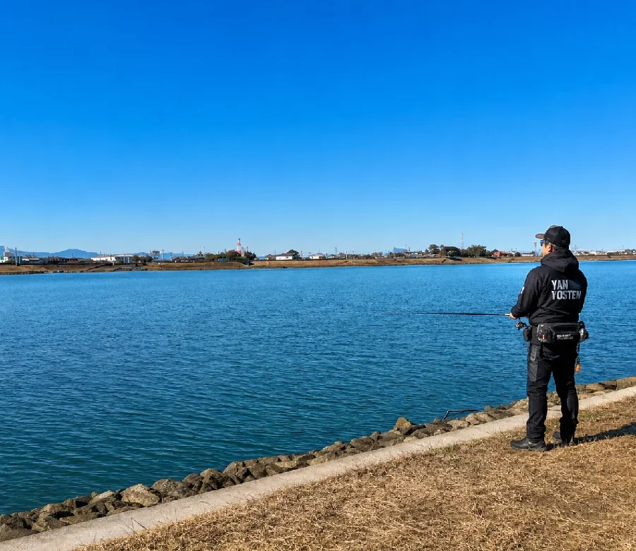 清須河川敷広場