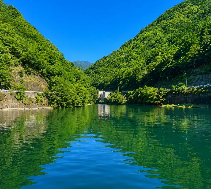 丹沢湖玄倉川インレット