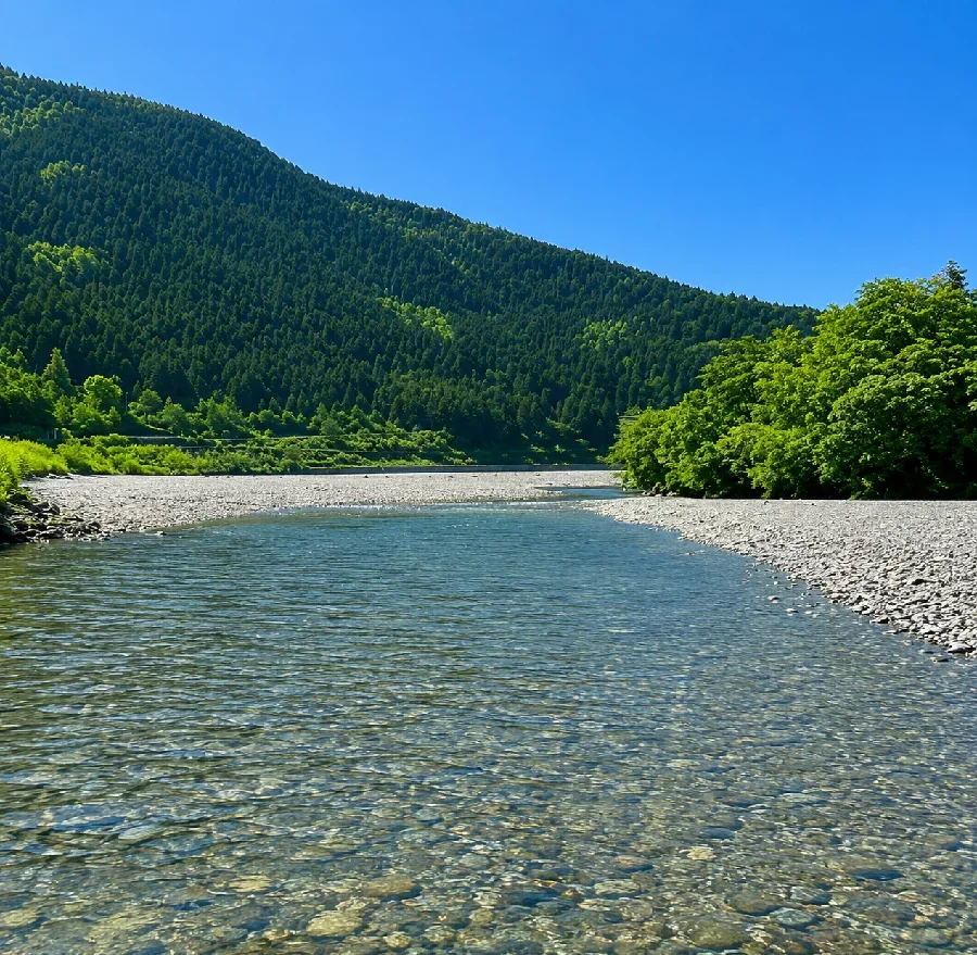 大井川塩郷堰堤下流