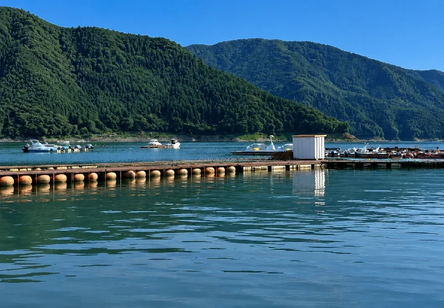 神流湖観光ボート桟橋