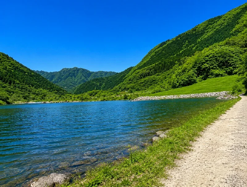 みずの郷奥津湖周辺