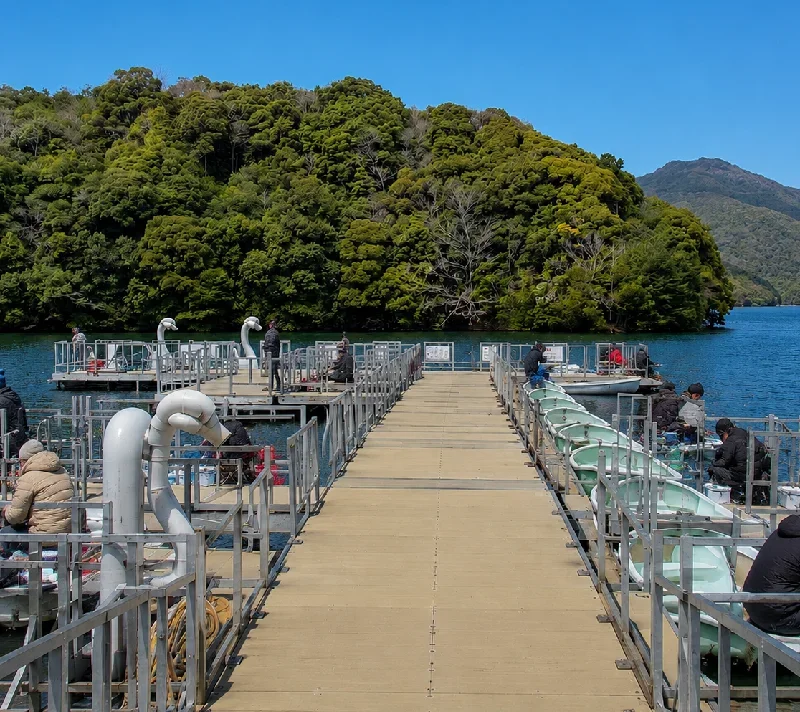 豊田湖畔公園桟橋