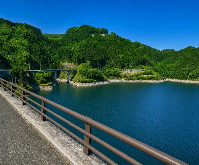 緑鷹大橋周辺