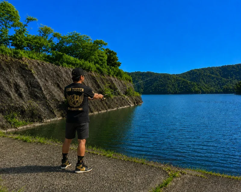 米泉湖公園さくらの丘下
