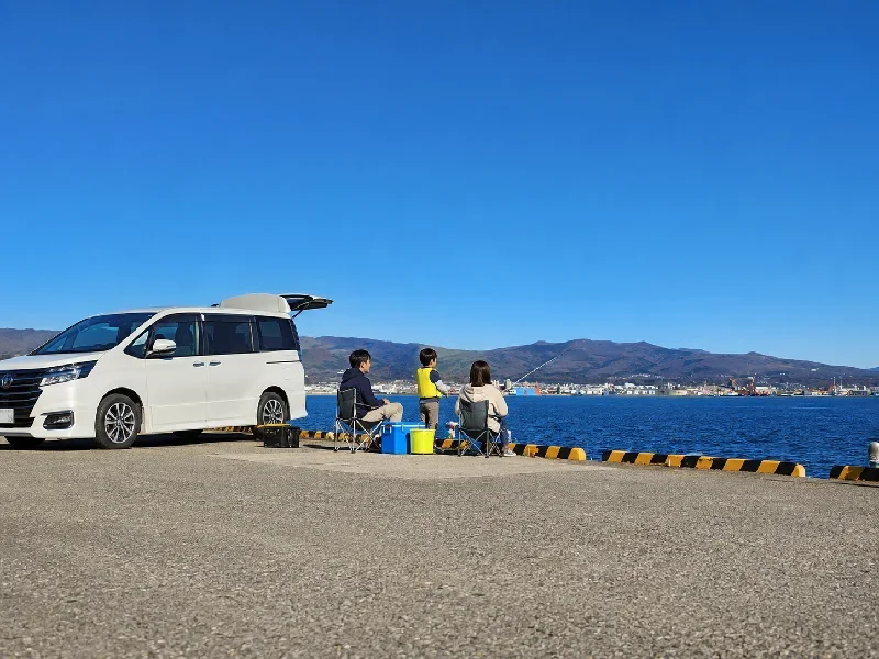 海洋総合研究センター前