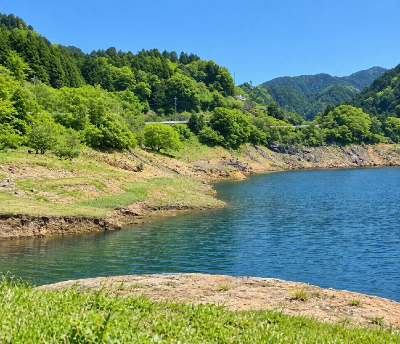 ふれあい公園駐車場下